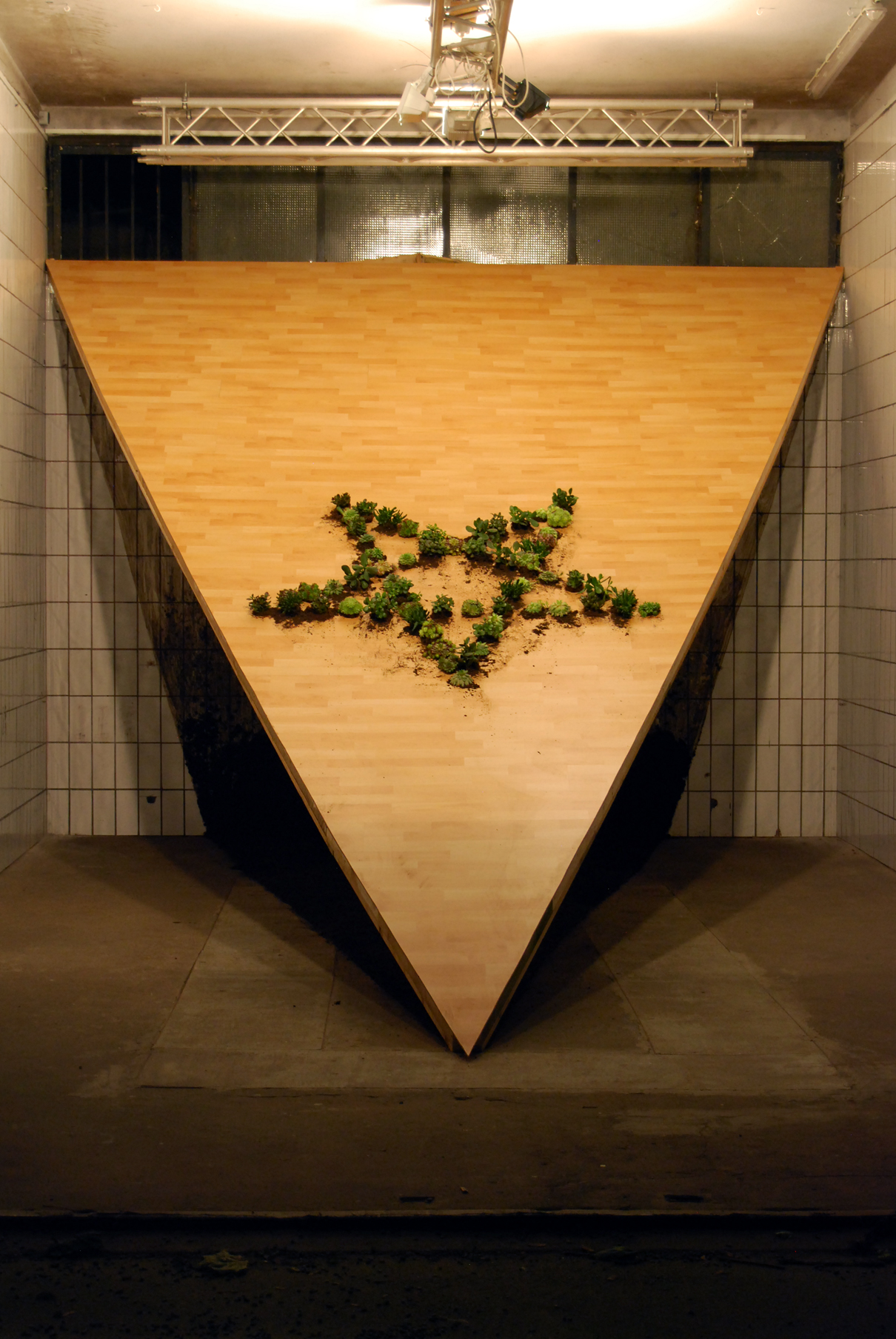 Ivo Kiefer the world is a dangerous and uncertain place